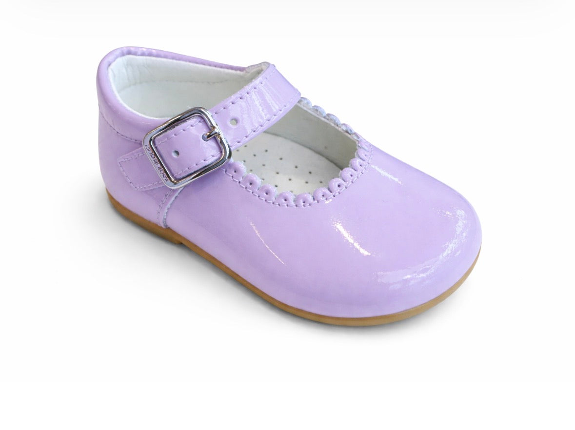 Andanines Lilac Mary Jane Patent Leather Shoes