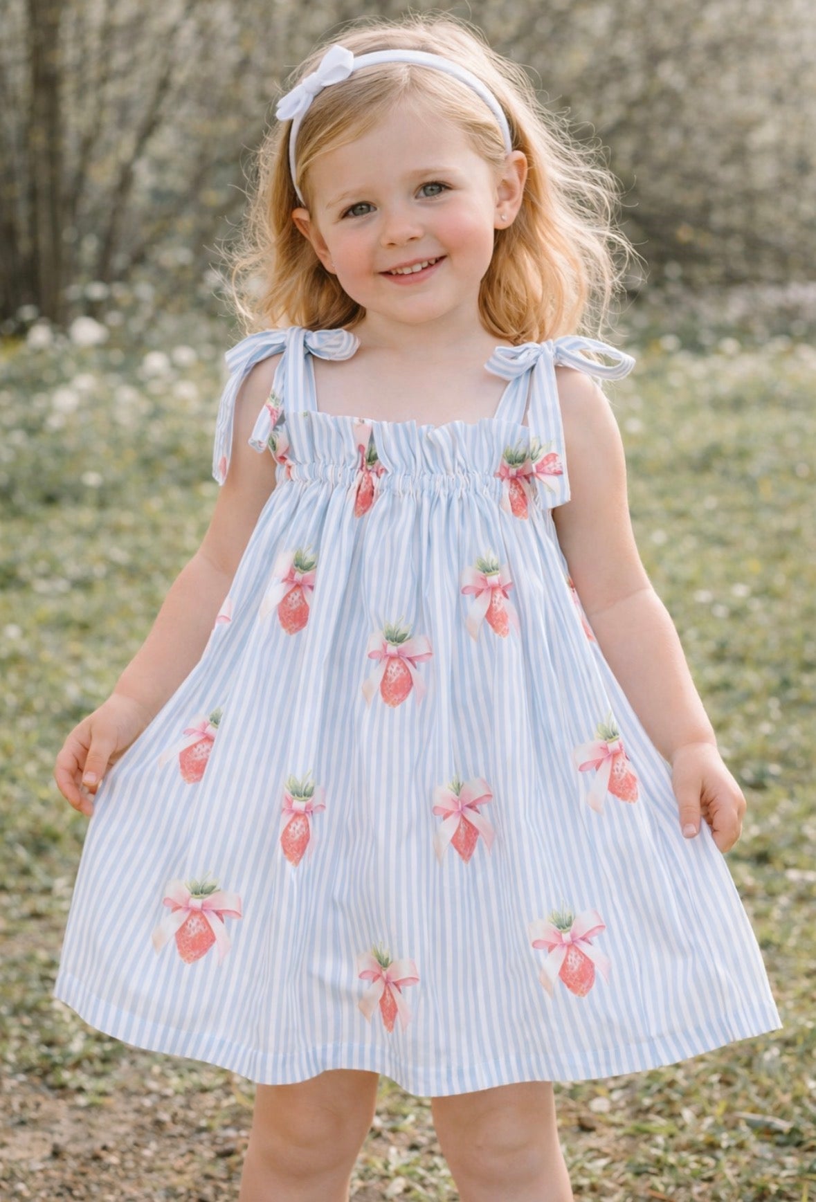 Meia Pata Strawberry Sun Dress